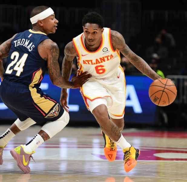 队再次捧得 队再次捧得