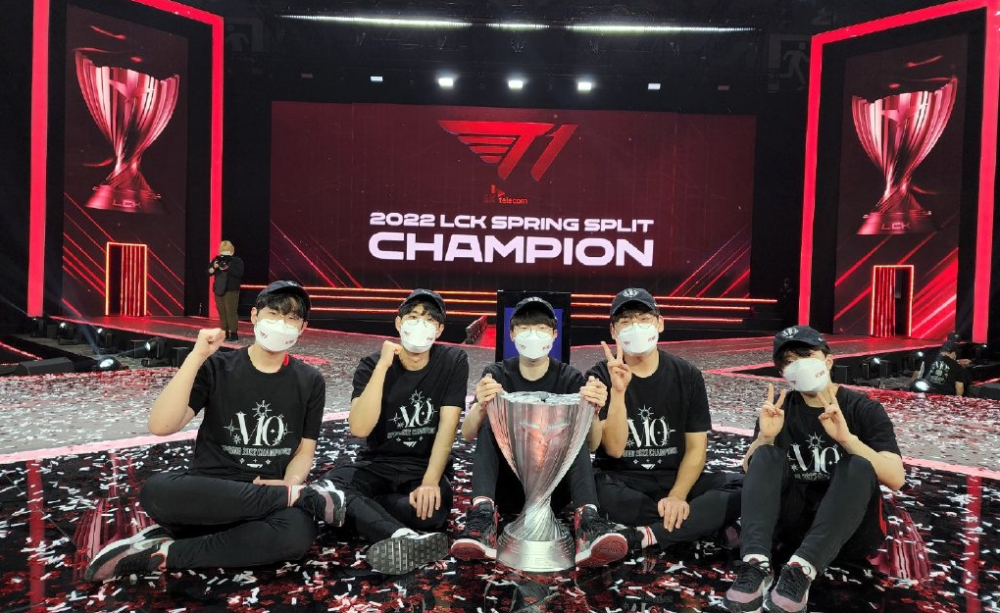 中超重启！泰山3国脚缺席第3轮，王大雷首发，客战梅州5外援全上.