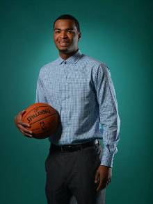 连续缺席15场！Haynes：布伦森脚踝伤愈 主场对阵太阳时将复出