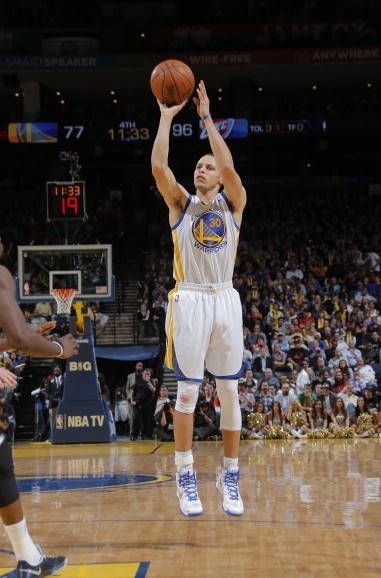 速滑世界杯海伦芬站韩梅、宁忠岩摘铜